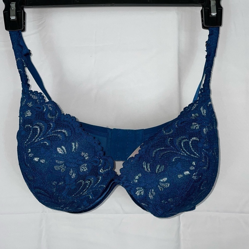 Cacique Bra Lace Plunge Full Coverage Floral Shimmer Tinsel Lace Mesh Back Bra